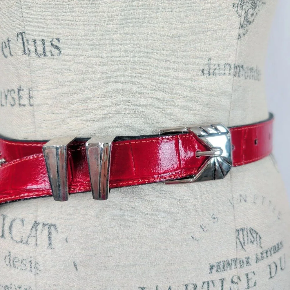 Vintage Apple Acc NY Red Leather Belt Small Studs